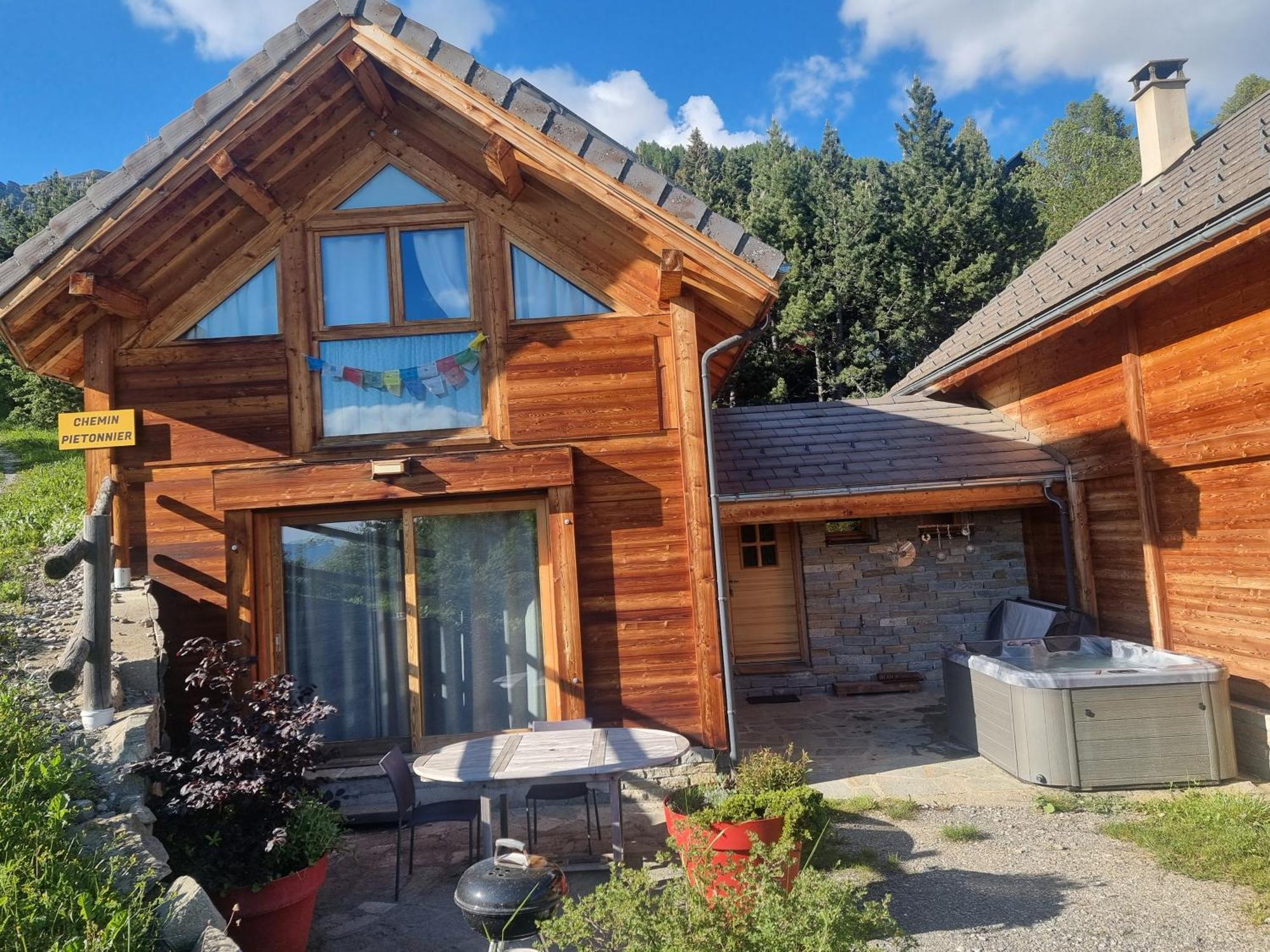 Chalet 6 Pers Avec Spa, Terrasse Plein Sud A Saint-Michel-De-Chaillol - Fr-1-393-22 Phòng bức ảnh